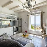 Visionresidences Paros بيت للعطل