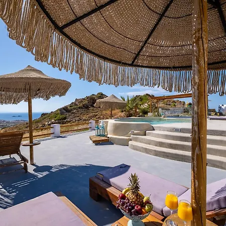 3 Paros Season *